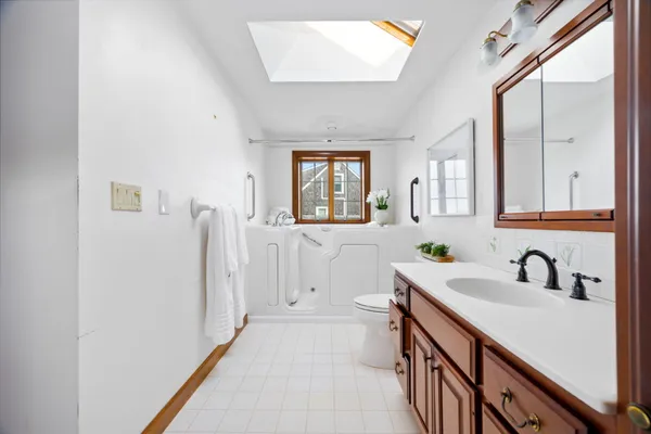 $4,100,000 | 156 Shore Drive, Dennis, MA 02638