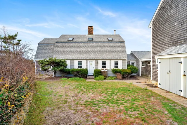 $4,100,000 | 156 Shore Drive, Dennis, MA 02638