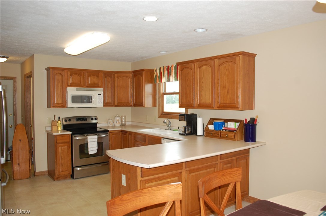 12992 Greenwich Road Homerville, OH 44235 - Photo 4 of 26 Gallery Image 4