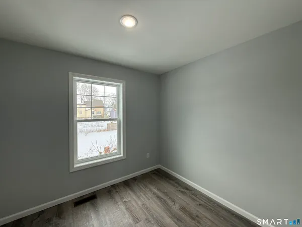 $2,750 | 96 Collis Street, West Haven, CT 06516