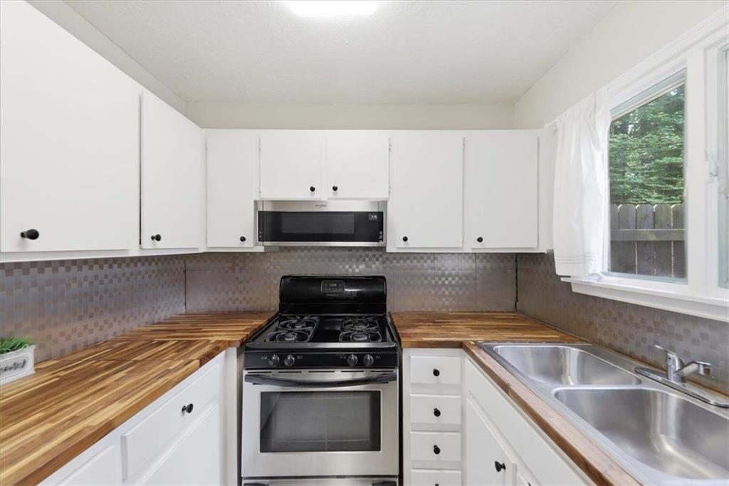 1816 Ashborough Road Southeast, Unit C Marietta, GA 30067 - Photo 11 of 32