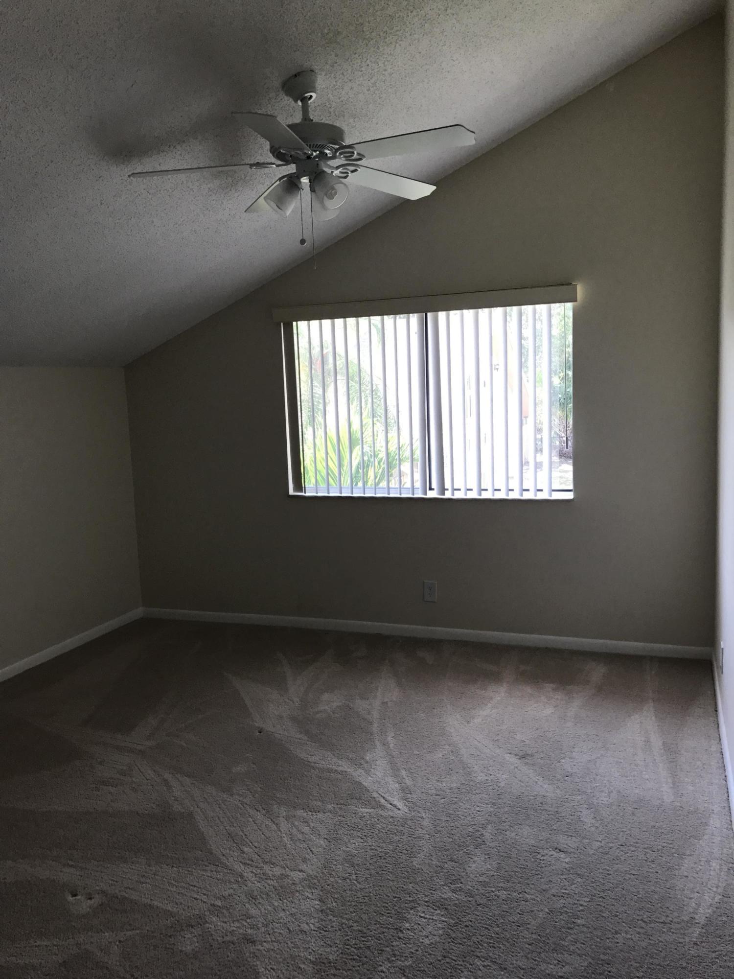 72 Maplecrest Circle Jupiter, FL 33458 - Photo 14 of 22 Upstairs Bedroom
