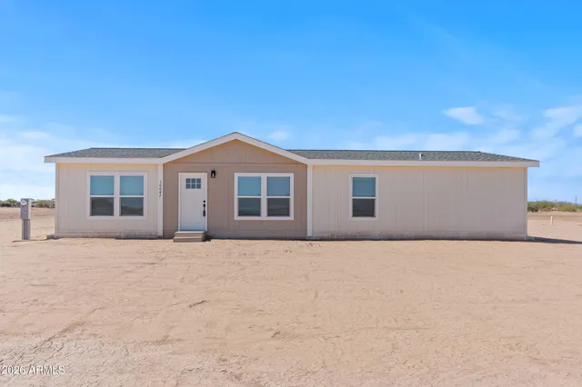 $284,999 | 10047 Copper Kettle Drive, Eloy, AZ 85131