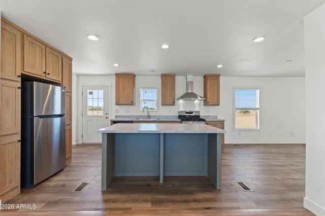 $284,999 | 10047 Copper Kettle Drive, Eloy, AZ 85131