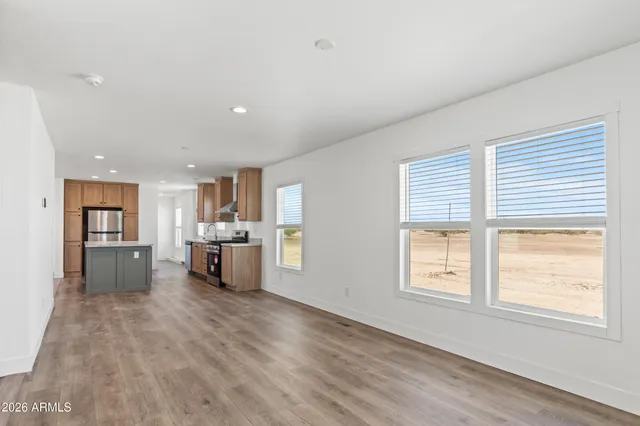 $284,999 | 10047 Copper Kettle Drive, Eloy, AZ 85131