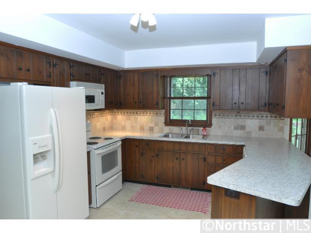 2015 Valkyrie Drive Northwest Rochester, MN 55901 - Photo 2 of 17 Gallery Image 2