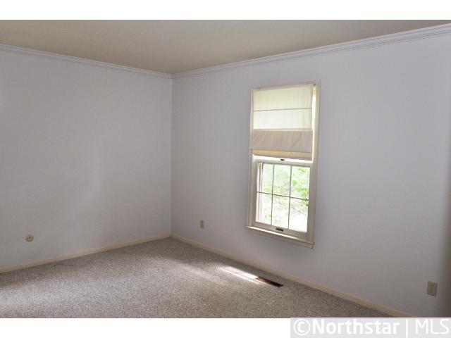 2015 Valkyrie Drive Northwest Rochester, MN 55901 - Photo 9 of 17 Gallery Image 9
