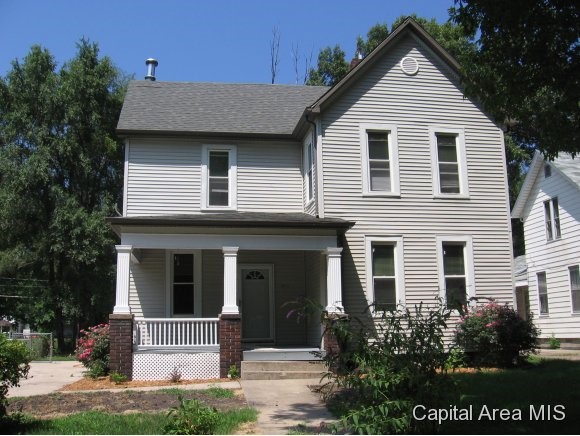 1031 North 6th Street Springfield, IL 62702 - Photo 1 of 12