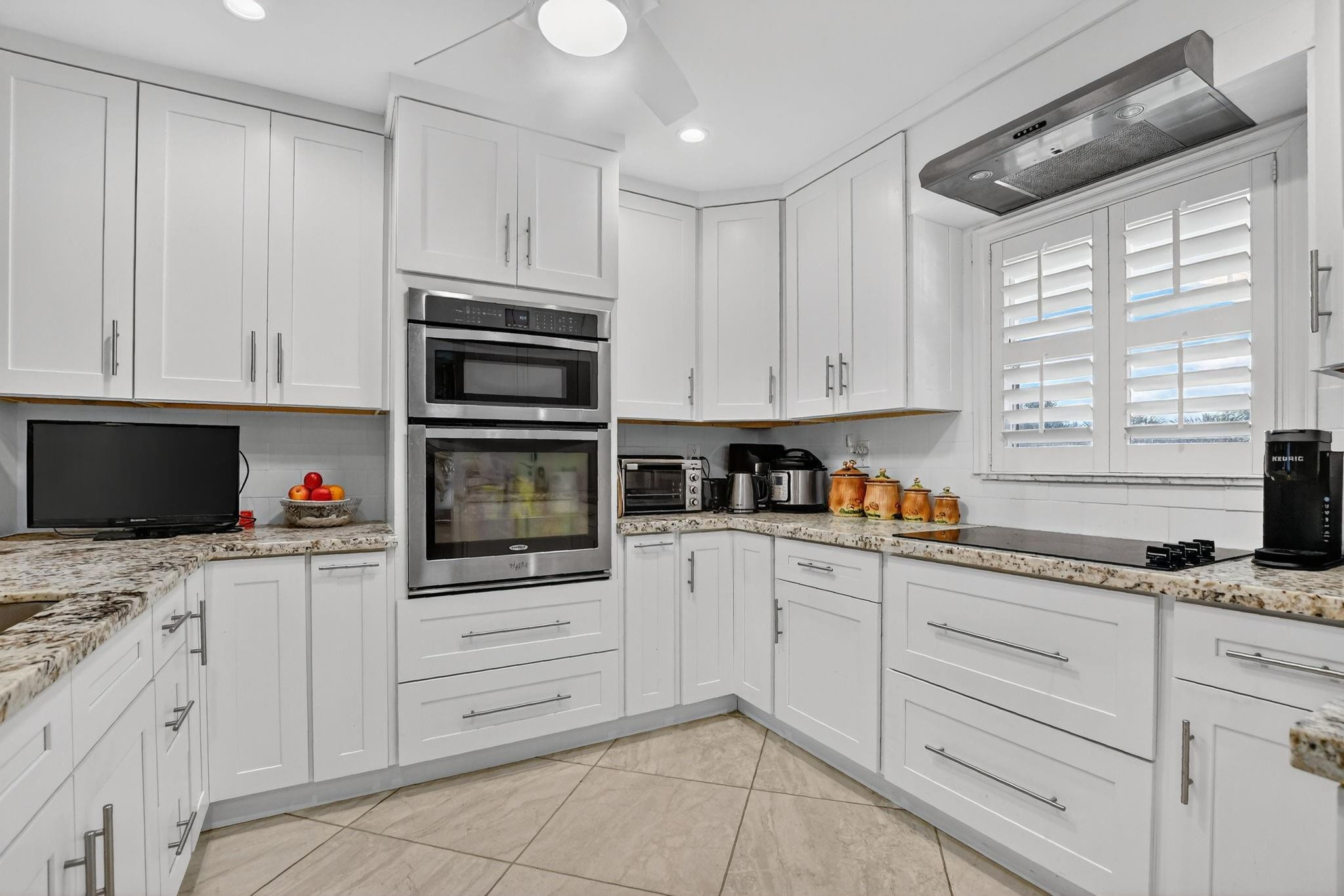 250 Northeast 20th Street, Unit 2270 Boca Raton, FL 33431 - Photo 7 of 39 Photo 7