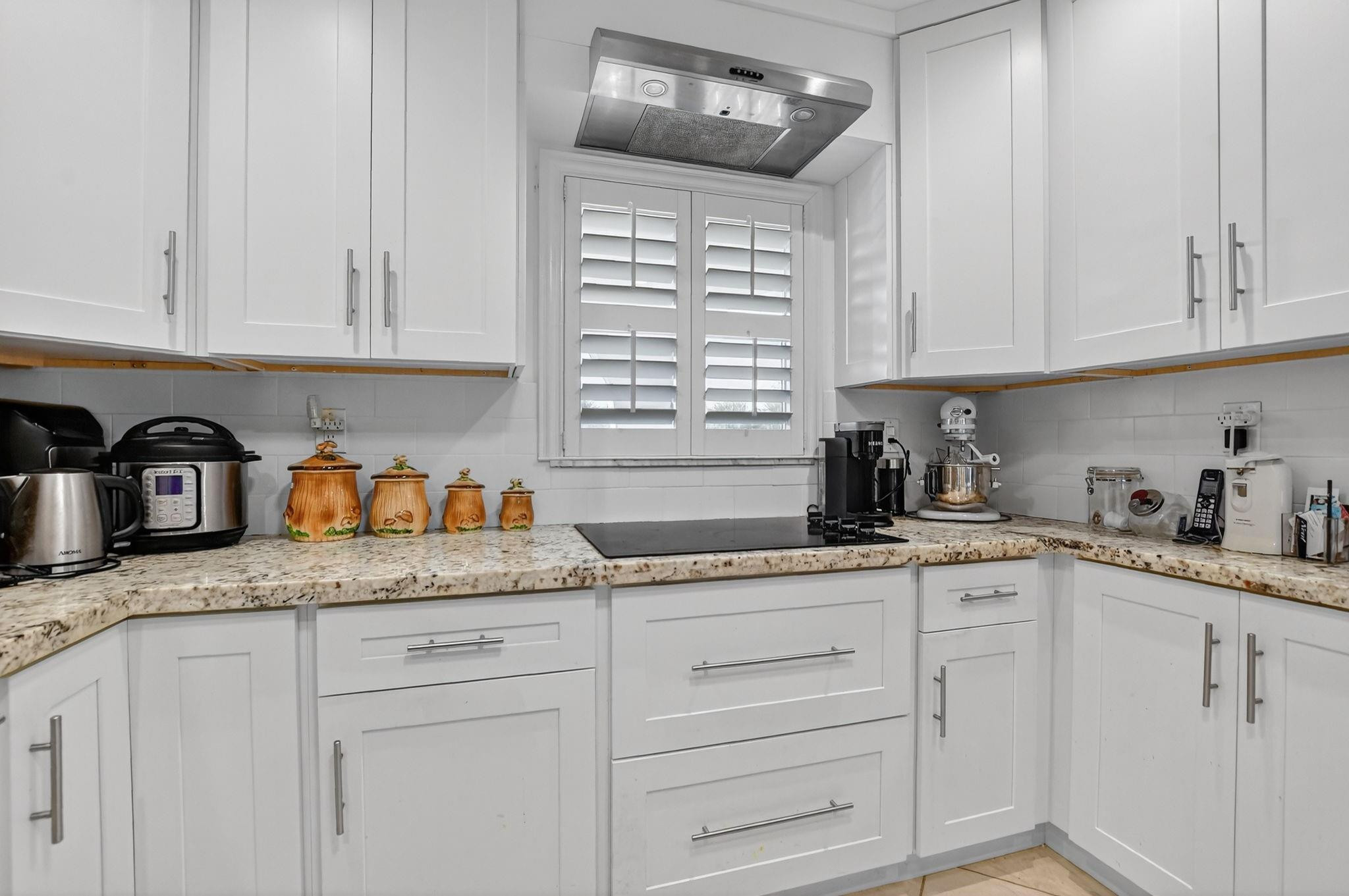 250 Northeast 20th Street, Unit 2270 Boca Raton, FL 33431 - Photo 8 of 39 Photo 8