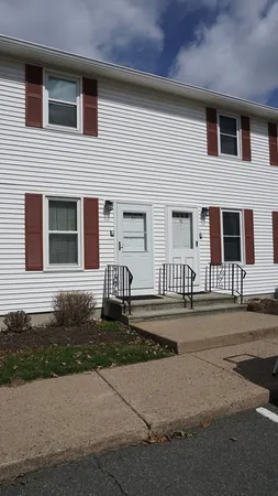 $269,900 | 200 Lambert Terrace, Unit 77, Chicopee, MA 01020