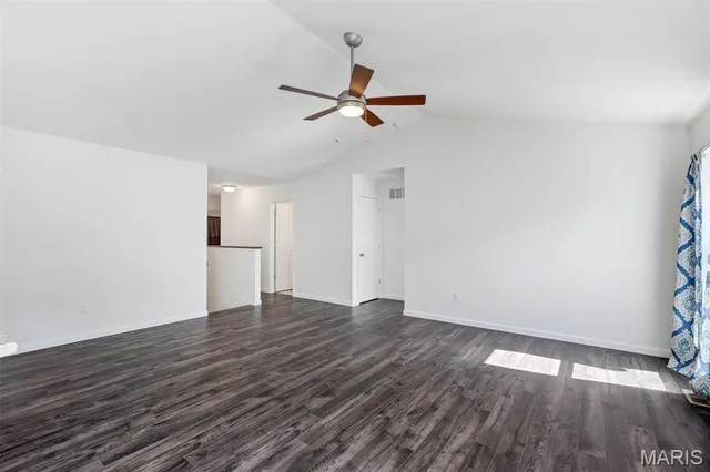 $334,900 | 2751 Winding Valley Drive, Fenton, MO 63026