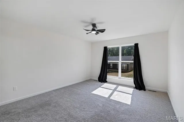 $334,900 | 2751 Winding Valley Drive, Fenton, MO 63026