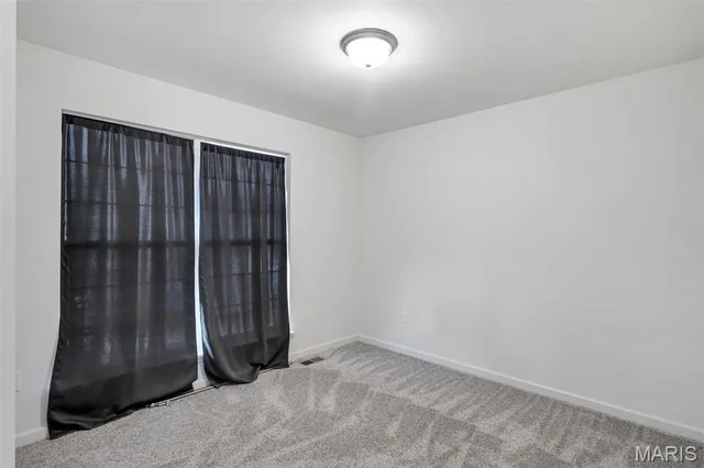 $334,900 | 2751 Winding Valley Drive, Fenton, MO 63026