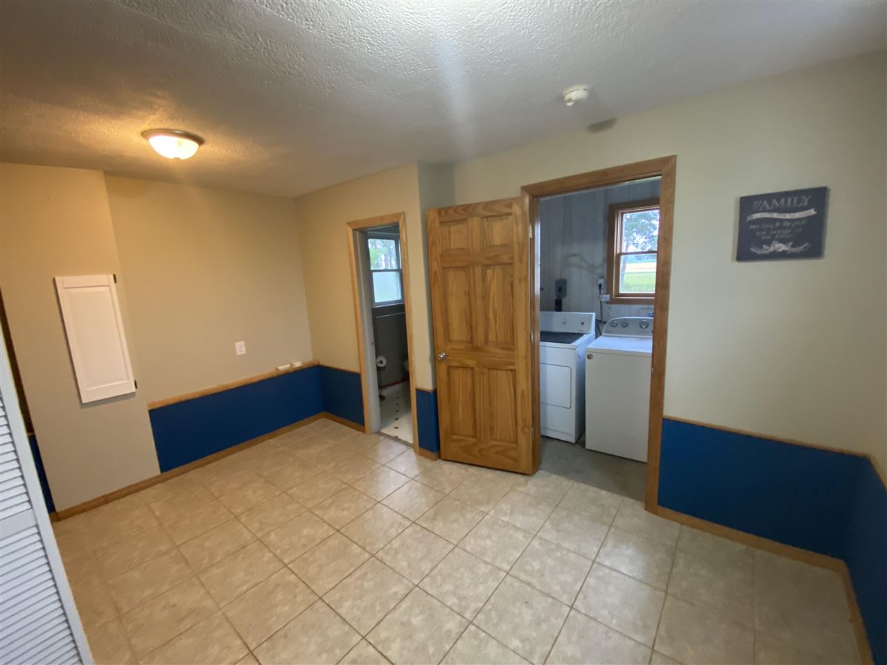 2243 South Mackinaw Road Kawkawlin, MI 48631 - Photo 26 of 32 Gallery Image 26