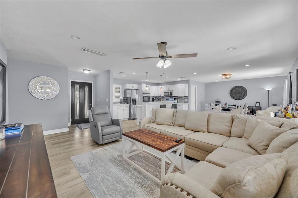 775 Woodside Road Maitland, FL 32751 - Photo 4 of 29 Gallery Image 4