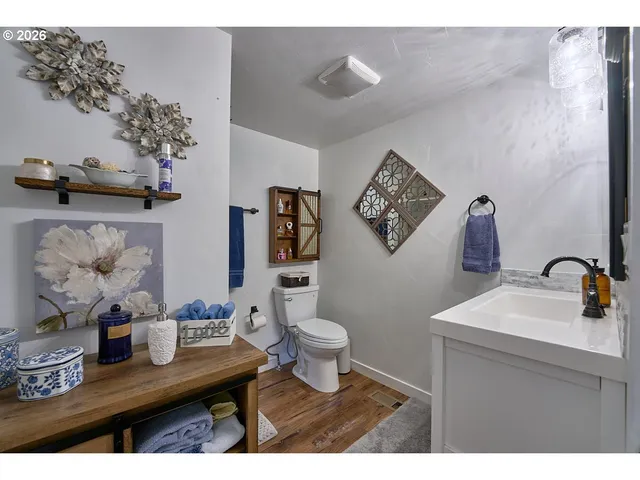 $575,000 | 800 Joseph Highway, Enterprise, OR 97828