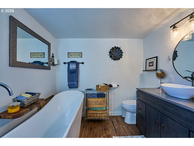 $575,000 | 800 Joseph Highway, Enterprise, OR 97828