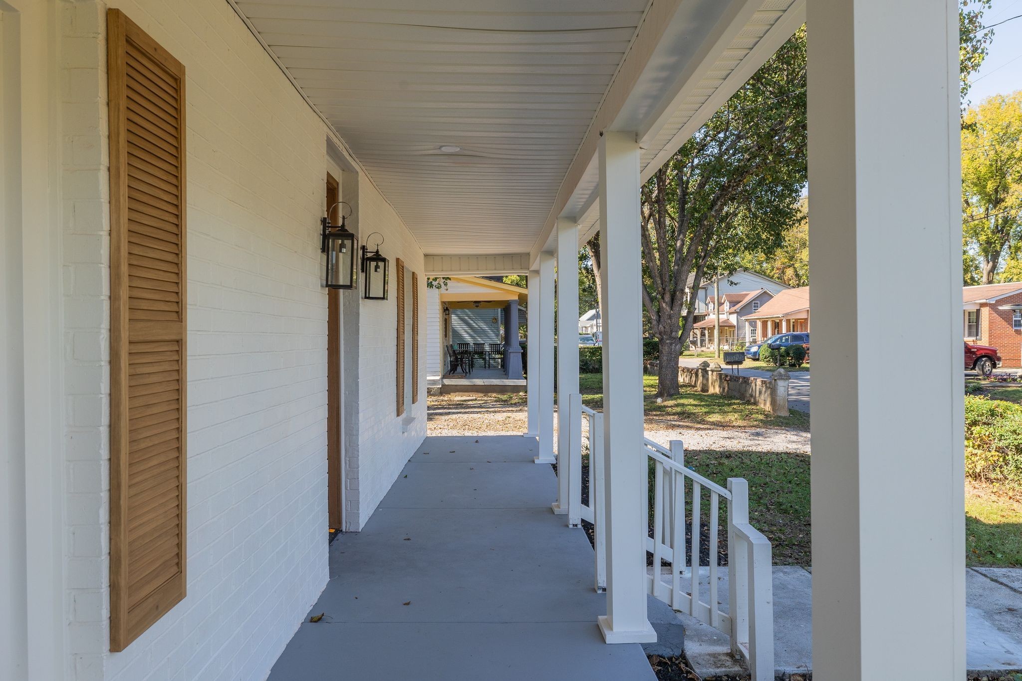 931 Glass Street Franklin, TN 37064 - Photo 29 of 31 a view of a porch and garden