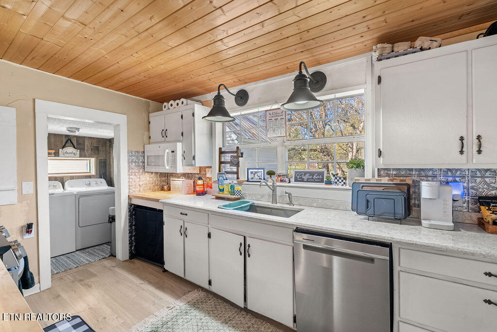 6190 Morganton Road Greenback, TN 37742 - Photo 25 of 49 DSC05398-HDR