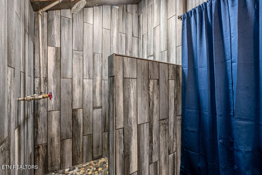 6190 Morganton Road Greenback, TN 37742 - Photo 32 of 49 DSC05438-HDR