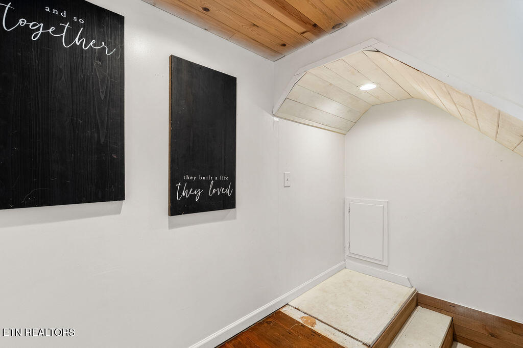 6190 Morganton Road Greenback, TN 37742 - Photo 38 of 49 DSC05473-HDR