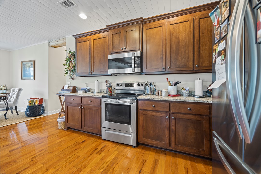 110 Lake Ridge Lane Tamassee, SC 29686 - Photo 13 of 50 Gallery Image 13