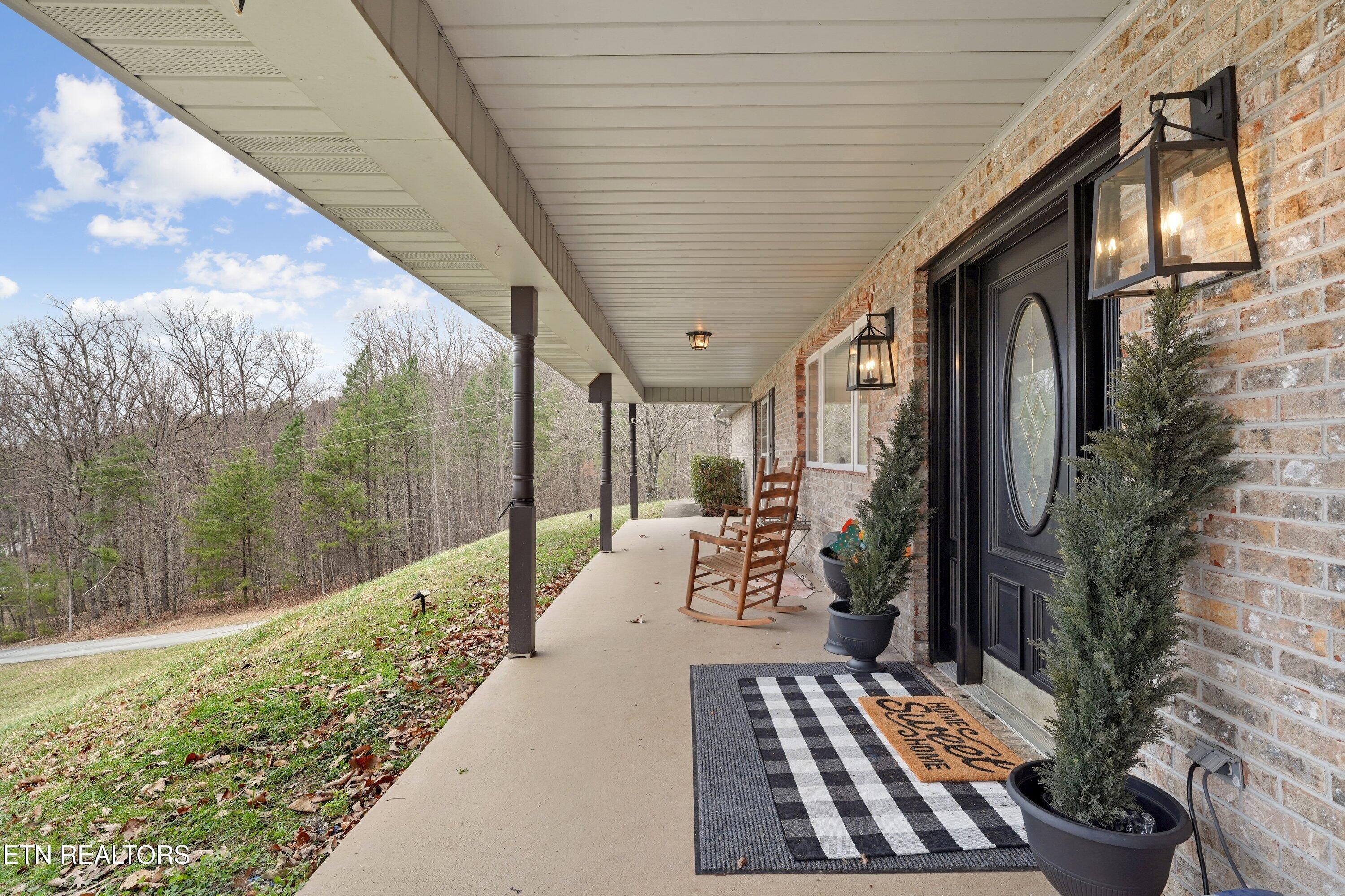 3740 Chilly Springs Road Maryville, TN 37803 - Photo 5 of 47 3740 Chilly Springs Rd 02