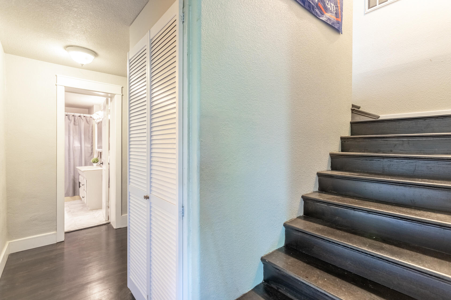 4832 Balls Ferry Road Anderson, CA 96007 - Photo 20 of 51 a view of staircase with white walls