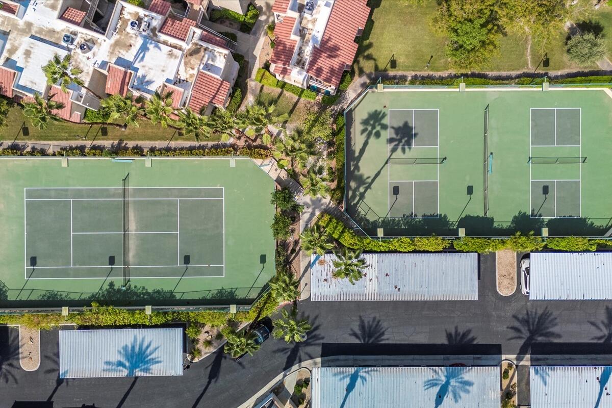 2700 Lawrence Crossley Road, Unit 83 Palm Springs, CA 92264 - Photo 36 of 52 an aerial view of a house with a garden