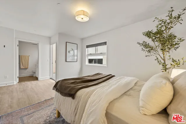 $1,650,000 | 1253 18th Street, Unit 103, Santa Monica, CA 90404