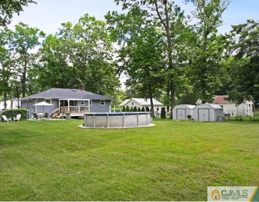 624 Magnolia Road North Brunswick, NJ 08902 - Photo 10 of 10 Gallery Image 10