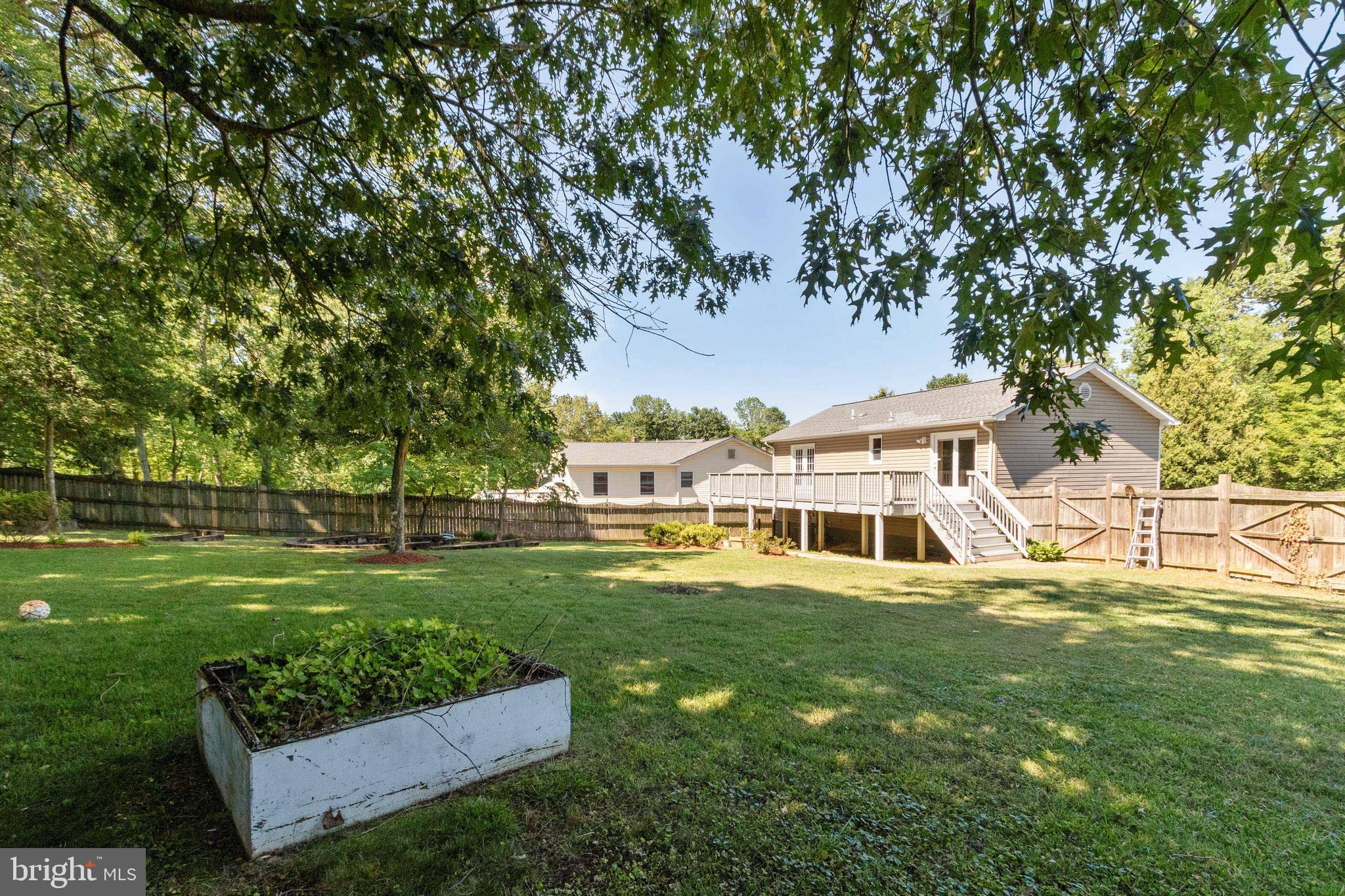 231 Raintree Boulevard Stafford, VA 22556 - Photo 41 of 47 Extra large flat Fenced back yard