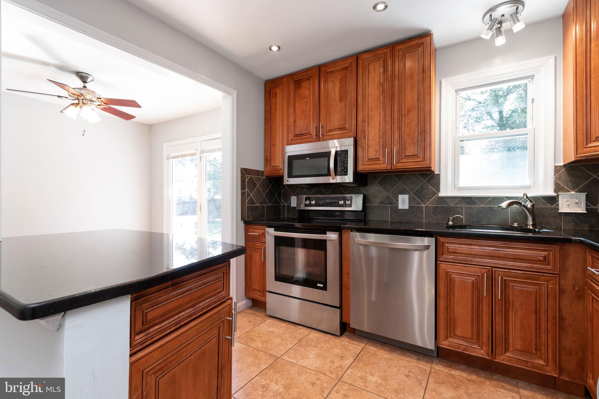 231 Raintree Boulevard Stafford, VA 22556 - Photo 9 of 47