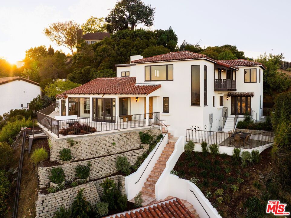 6911 Los Tilos Road Los Angeles, CA 90068 - Photo 43 of 44