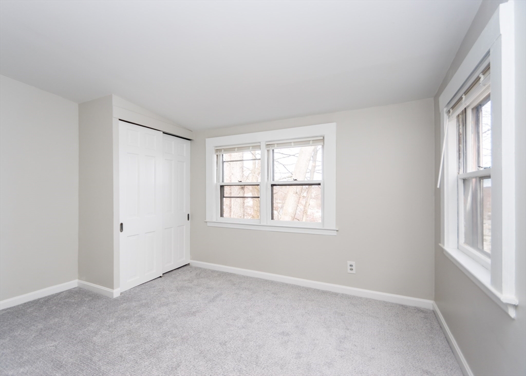 203 College Farm Road Waltham, MA 02451 - Photo 15 of 28