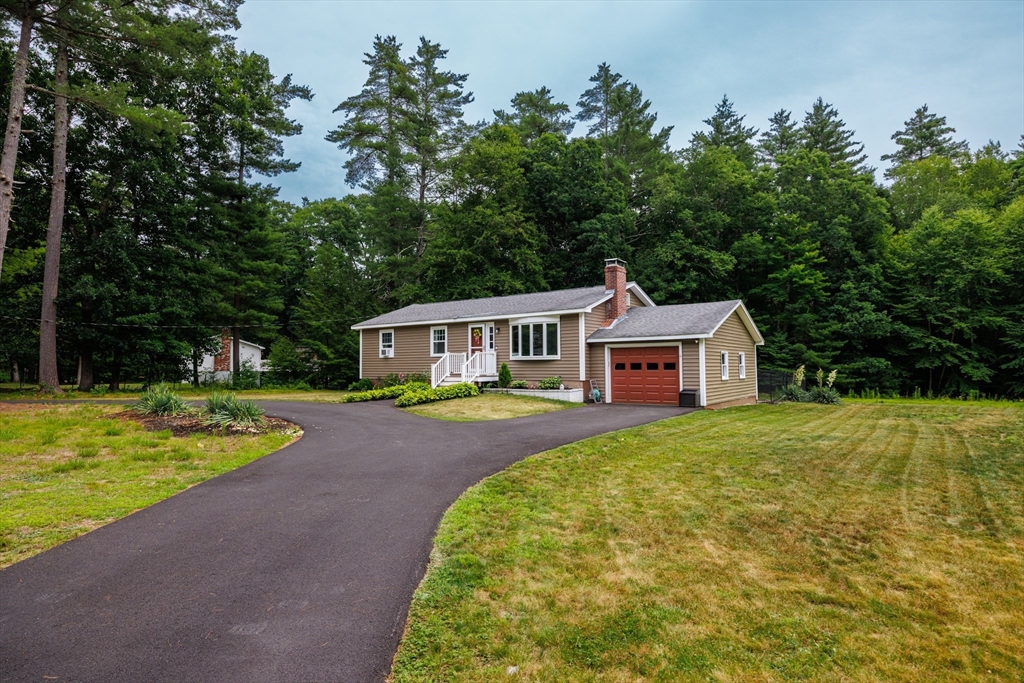 142 Squannacook Road Shirley, MA 01464 - Photo 3 of 37