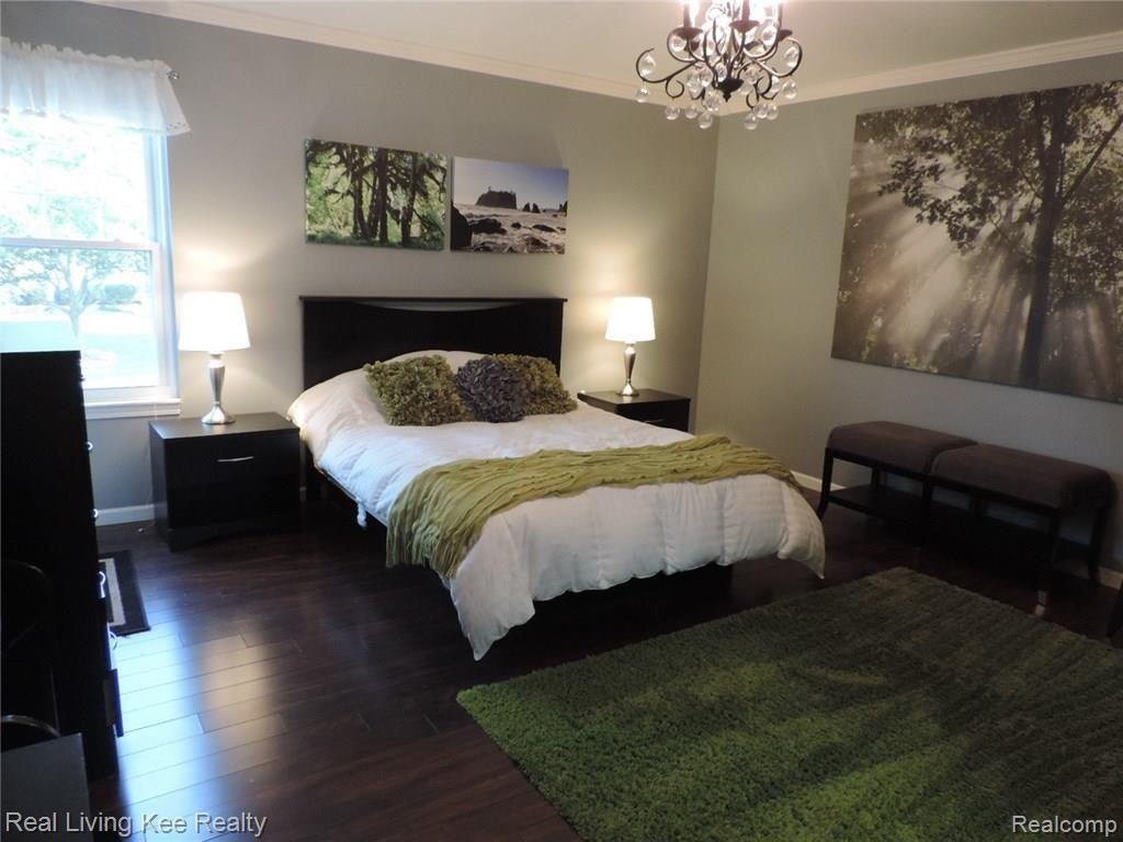 295 Whitney Drive Rochester Hills, MI 48307 - Photo 18 of 42