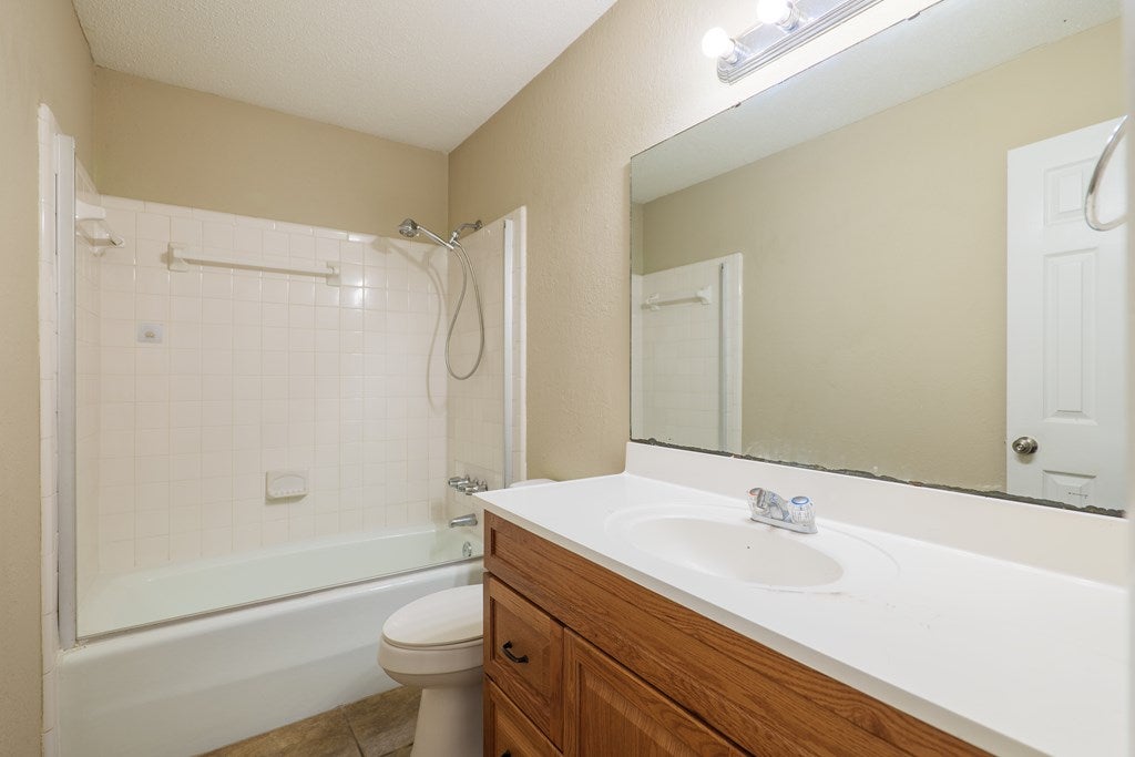 2012 Fawnridge Road Valdosta, GA 31602 - Photo 26 of 31 Gallery Image 26