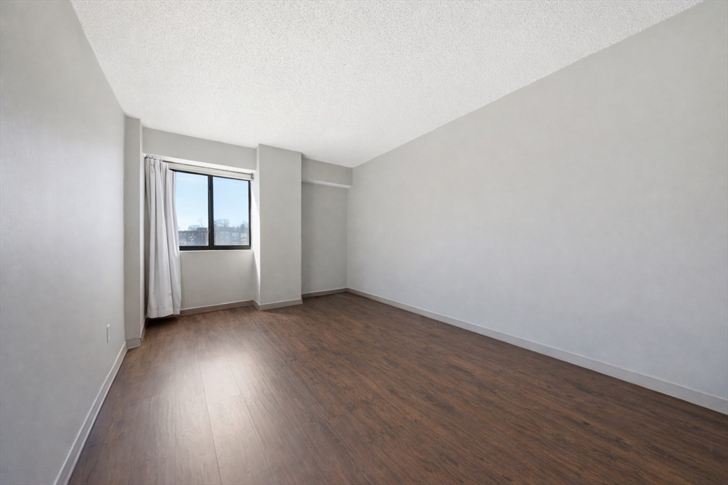 15 North Beacon Street, Unit 316 Boston, MA 02134 - Photo 9 of 29