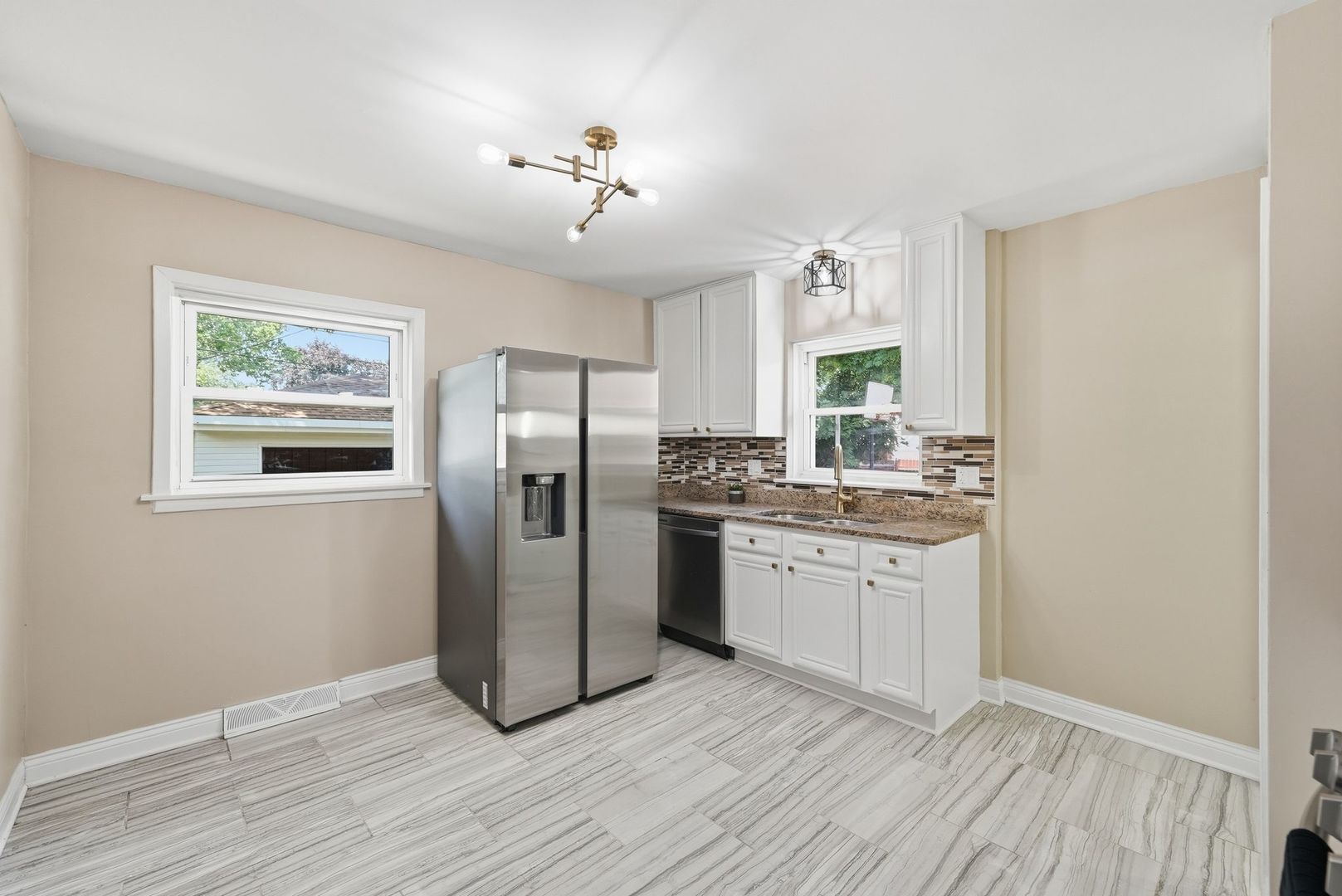 532 Clayton Road Hillside, IL 60162 - Photo 21 of 36