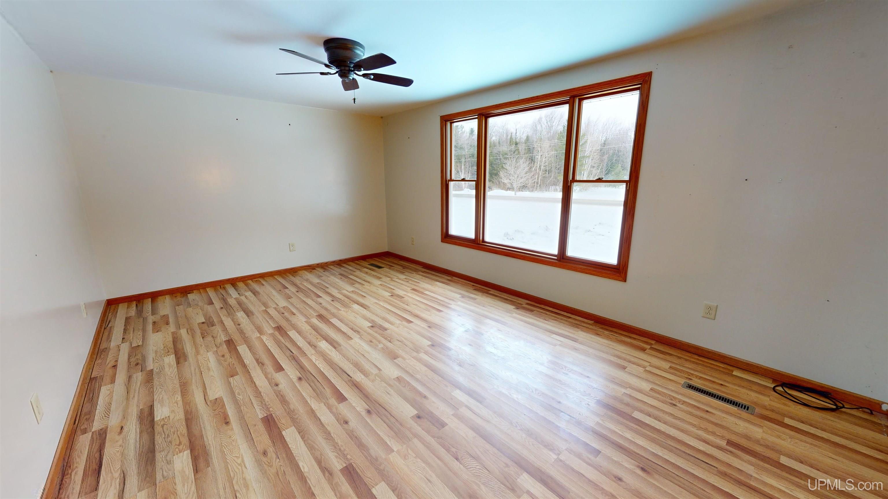 17554 Skanee Road Lanse, MI 49946 - Photo 6 of 42 Gallery Image 6