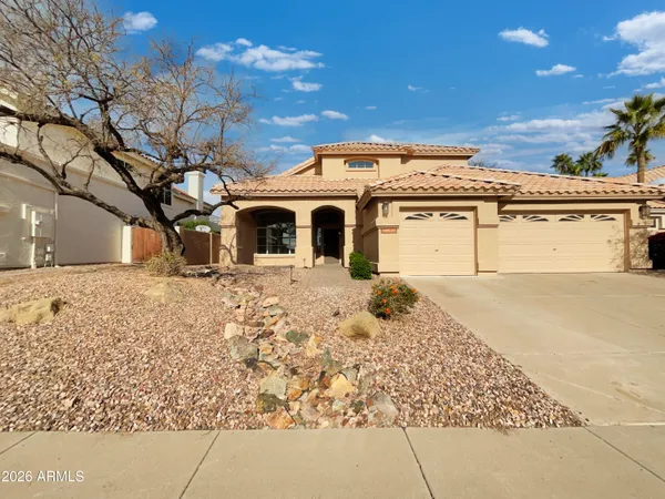 $684,000 | 1616 East Glenhaven Drive, Phoenix, AZ 85048