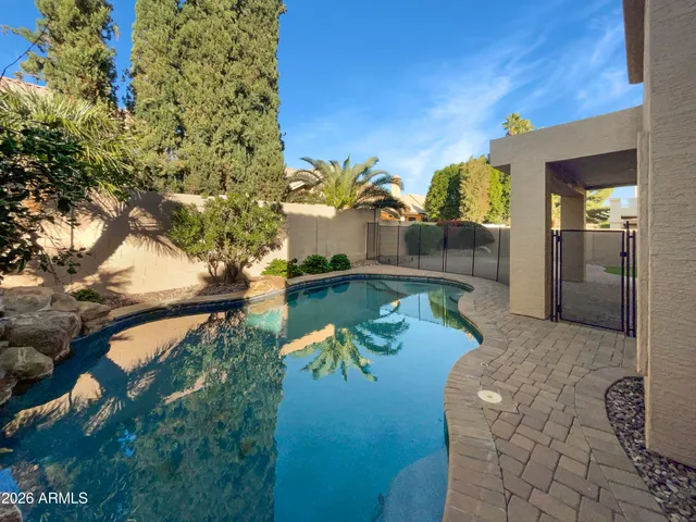 $698,000 | 1616 East Glenhaven Drive, Phoenix, AZ 85048