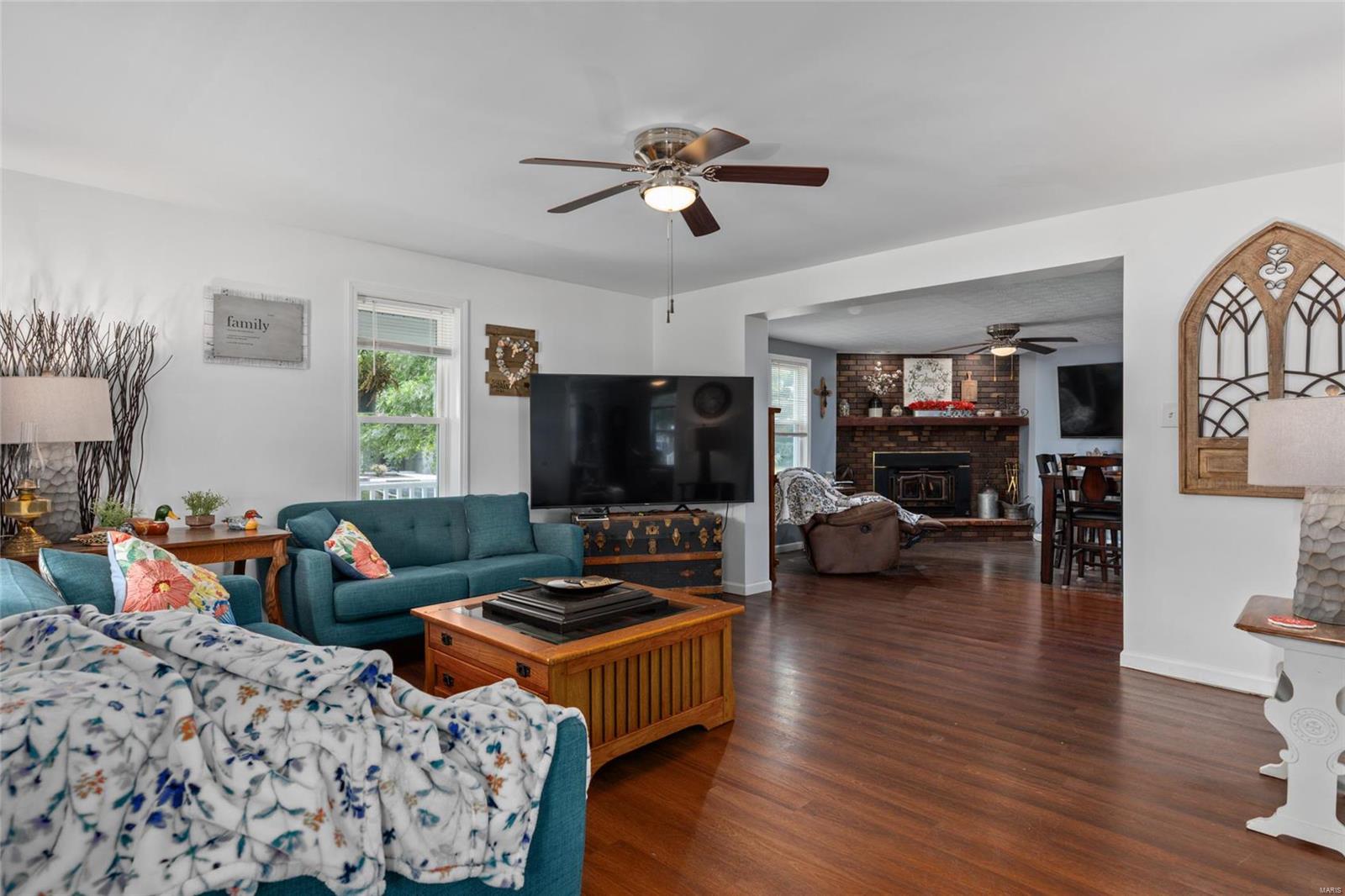 402 West Main Street Mount Olive, IL 62069 - Photo 4 of 22