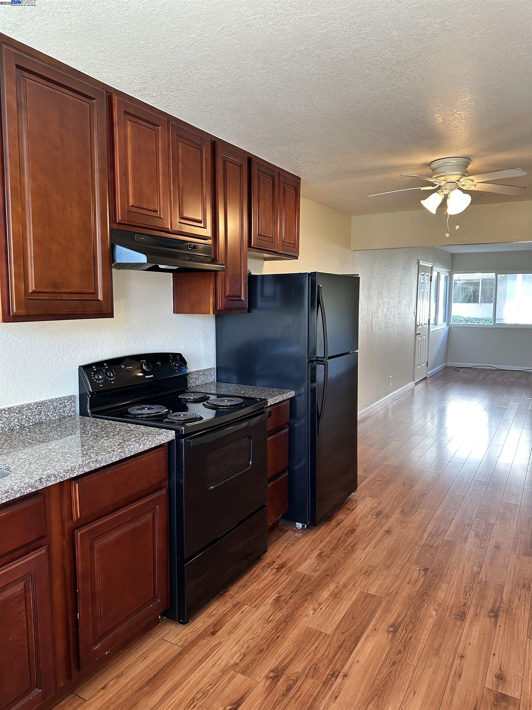 220 Flanders Court Hayward, CA 94541 - Photo 12 of 49