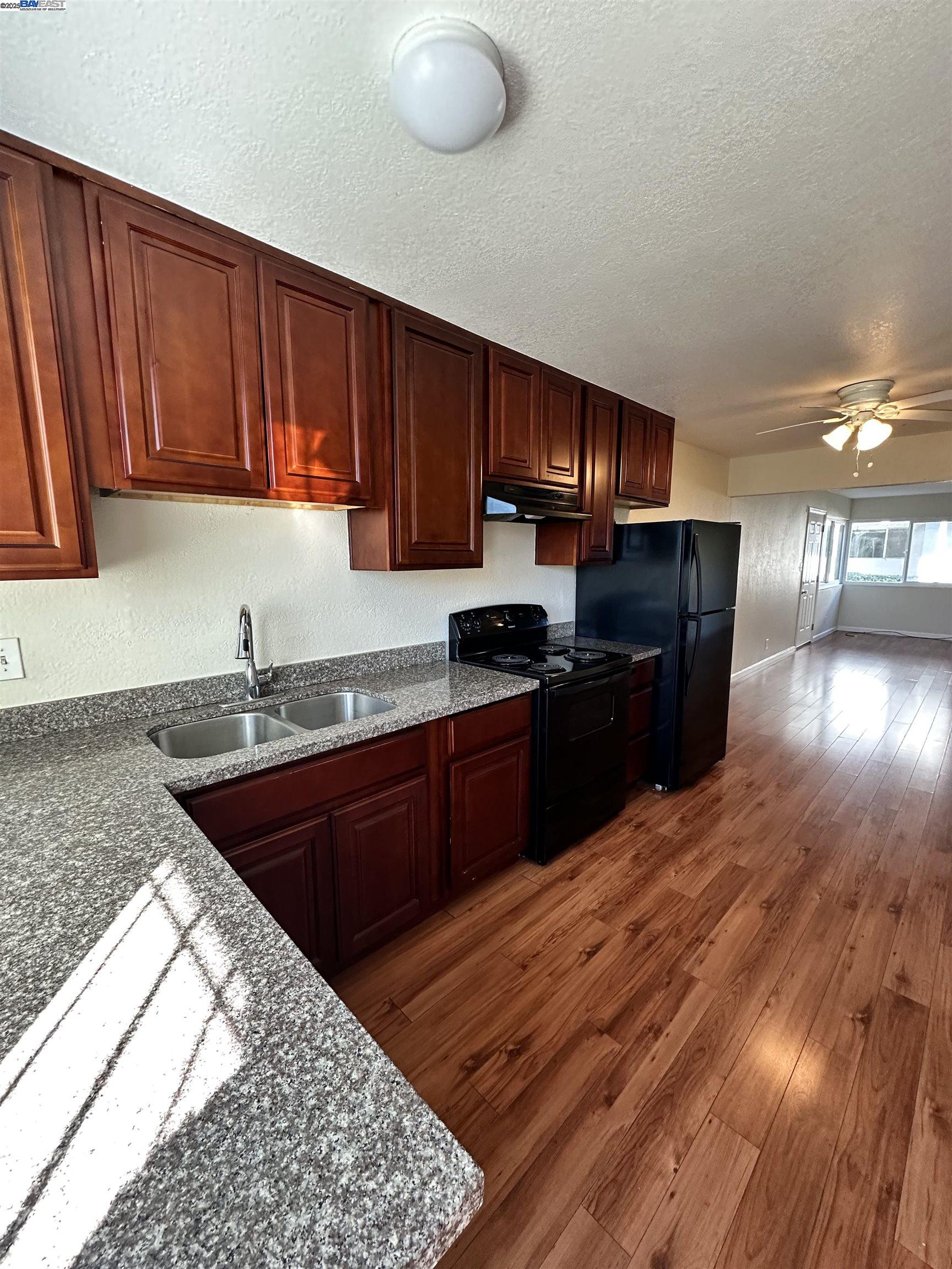 220 Flanders Court Hayward, CA 94541 - Photo 13 of 49