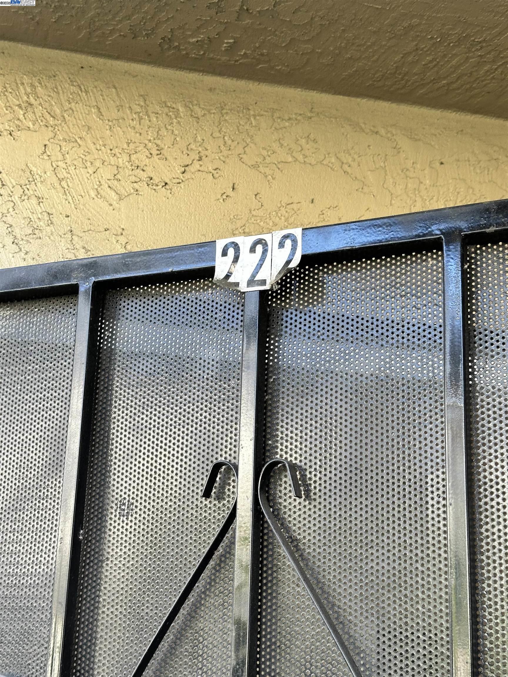 220 Flanders Court Hayward, CA 94541 - Photo 4 of 49