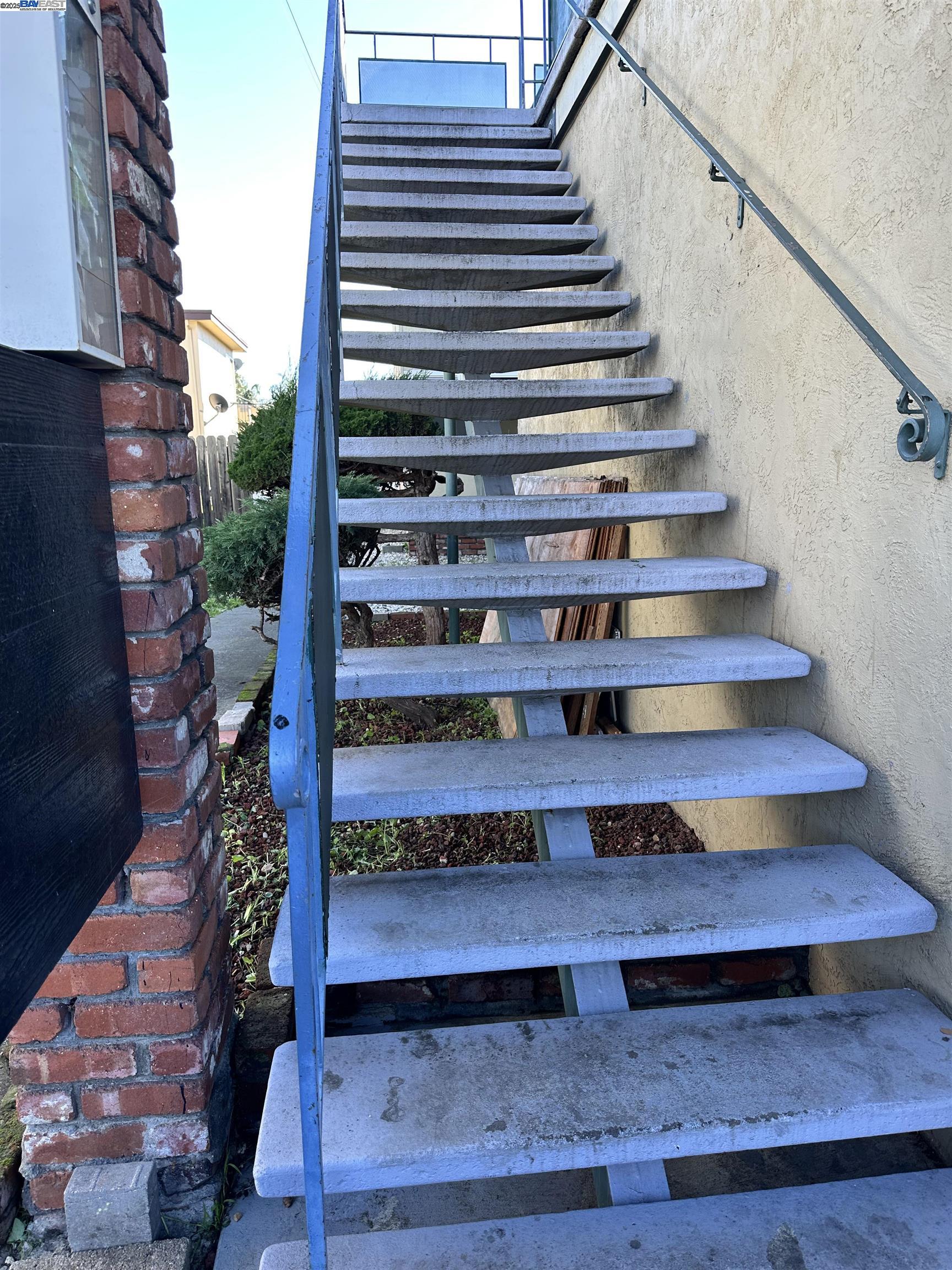 220 Flanders Court Hayward, CA 94541 - Photo 42 of 49