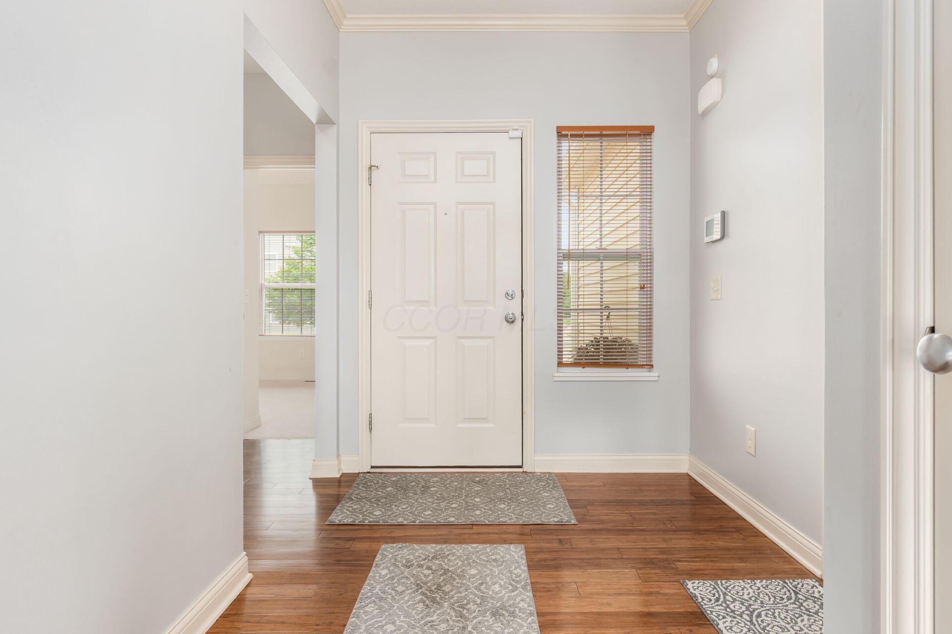 5745 Aderholt Road Dublin, OH 43016 - Photo 6 of 38